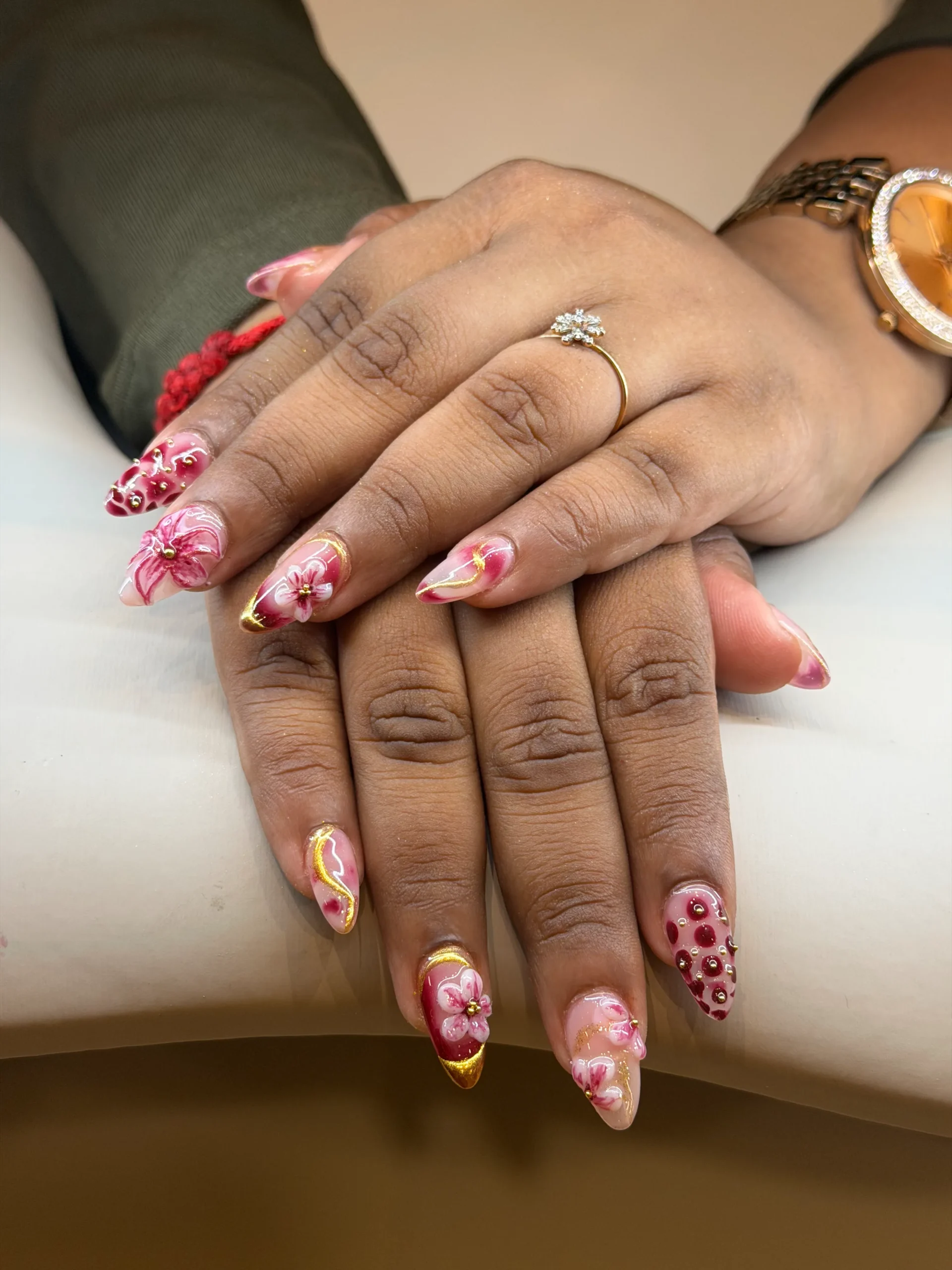 Custom manicure art by Claw Culture